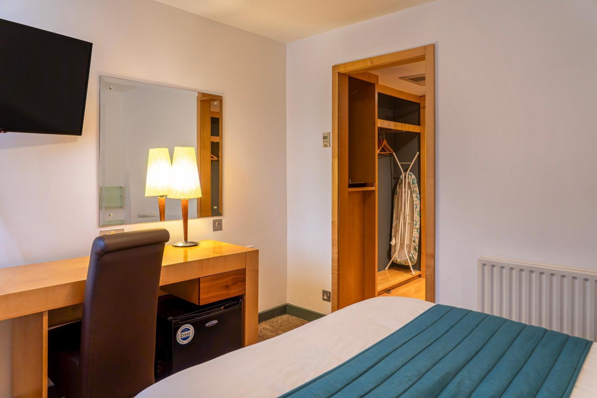 Britannia Hotel Болтон Экстерьер фото